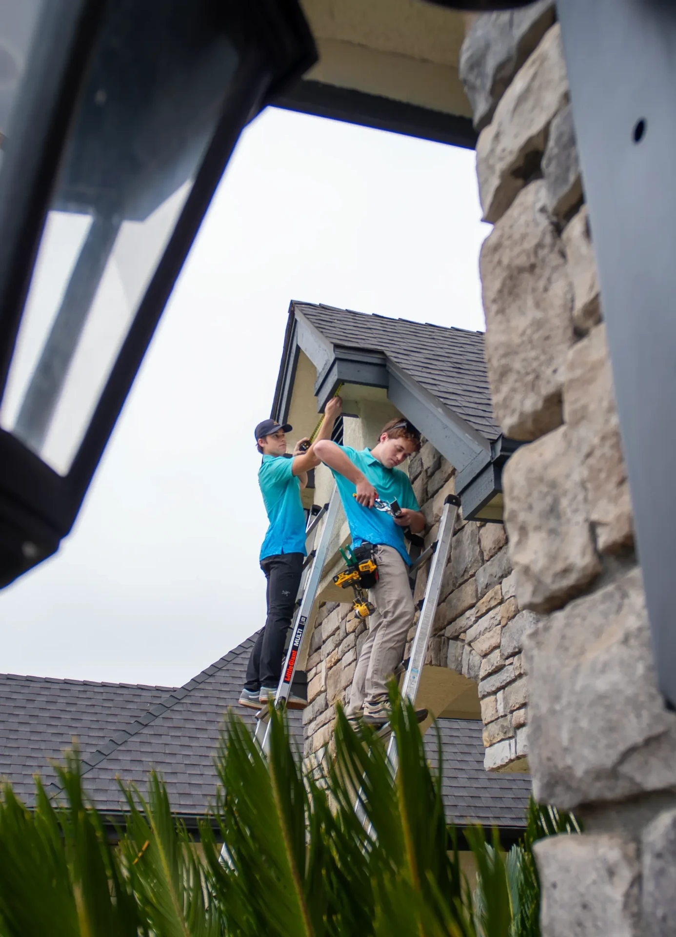 bluEmber installation team at work